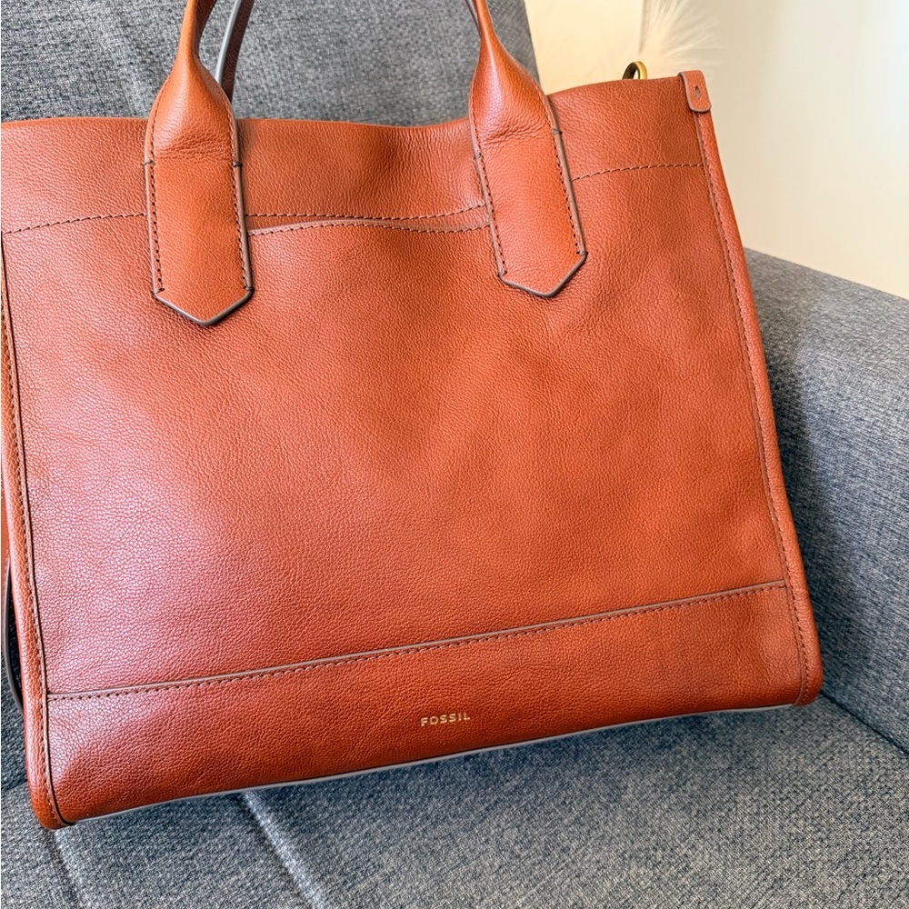 Fossil Women's Brown Leather Tote